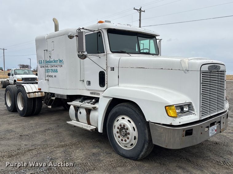 image for item EM5034 1994 Freightliner FLD semi truck