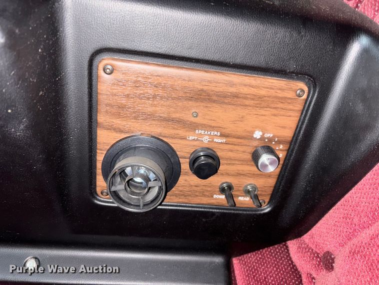 image for item EM5034 1994 Freightliner FLD semi truck