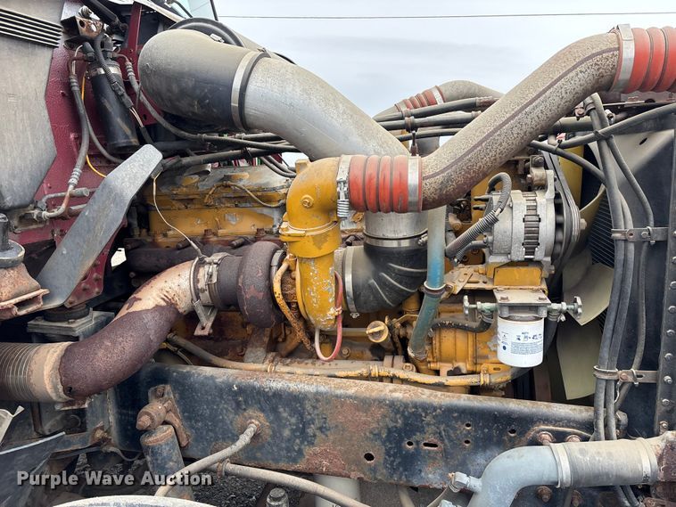 image for item EM5034 1994 Freightliner FLD semi truck