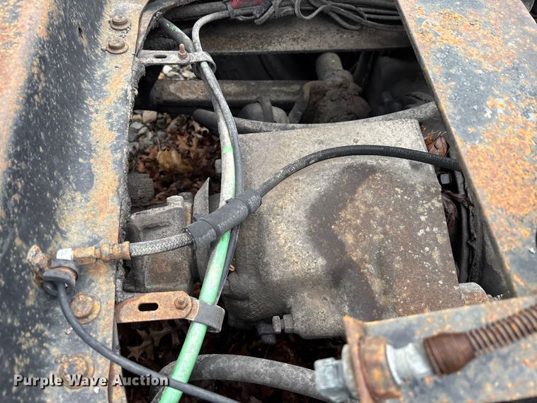 image for item EM5045 1997 Freightliner FLD semi truck