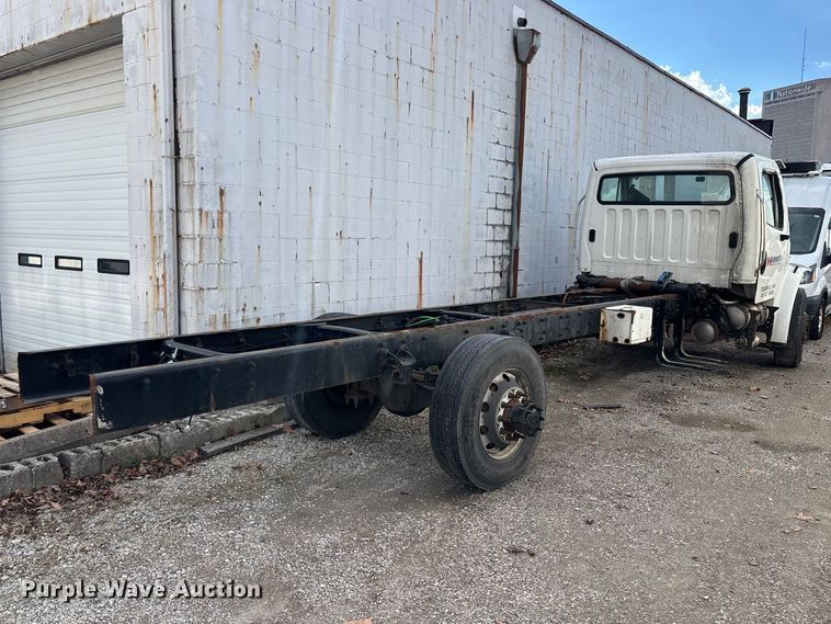 image for item EM5049 2020 Freightliner Business Class M2 truck cab and chassis