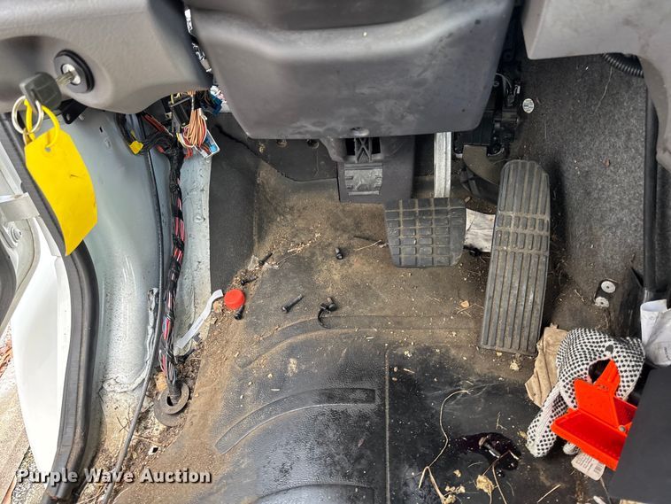 image for item EM5049 2020 Freightliner Business Class M2 truck cab and chassis