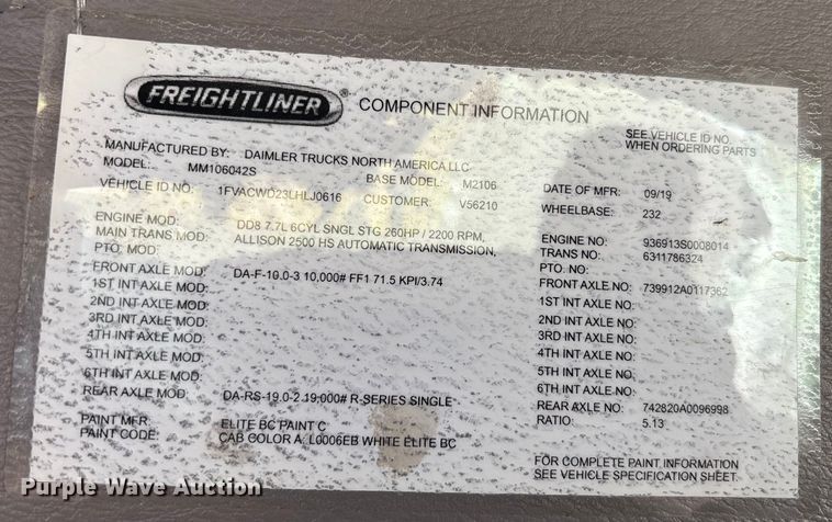 image for item EM5049 2020 Freightliner Business Class M2 truck cab and chassis