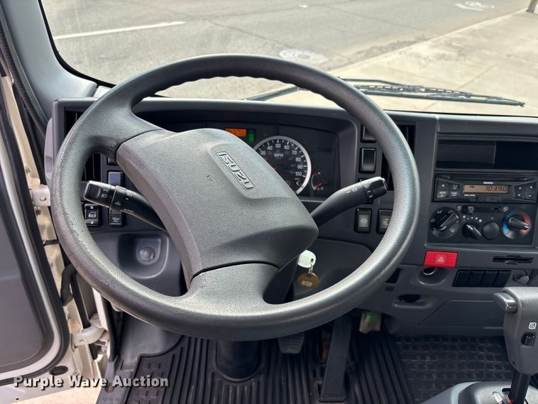 image for item EM5050 2016 Isuzu NPR box truck