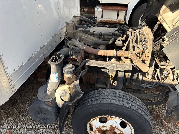 image for item EM5050 2016 Isuzu NPR box truck