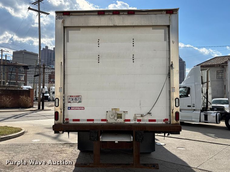 image for item EM5051 2016 Freightliner Business Class M2 refrigerated truck