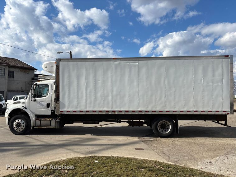 image for item EM5051 2016 Freightliner Business Class M2 refrigerated truck