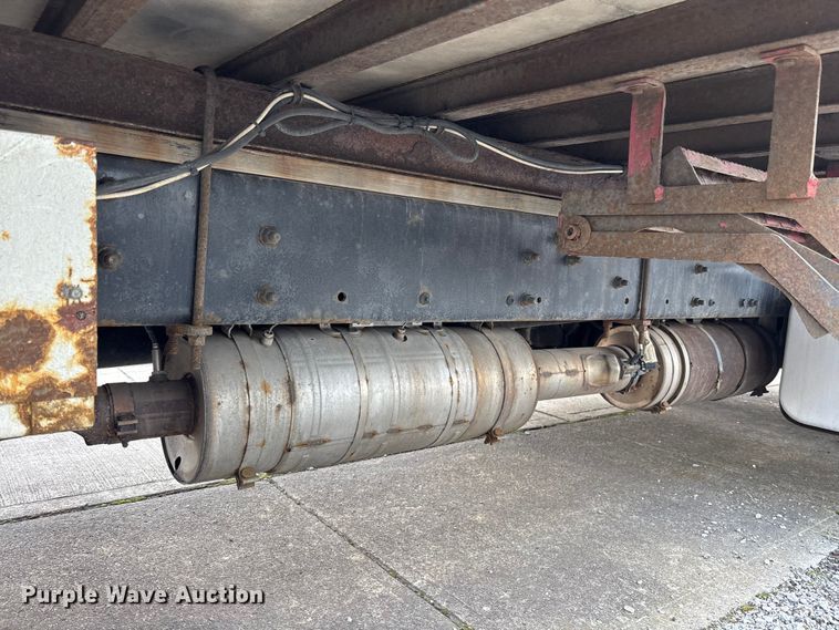 image for item EM5051 2016 Freightliner Business Class M2 refrigerated truck