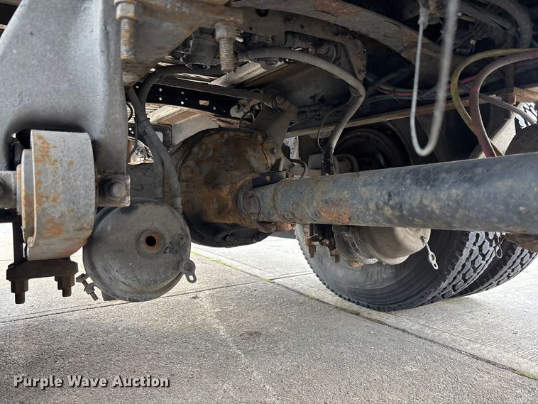 image for item EM5051 2016 Freightliner Business Class M2 refrigerated truck