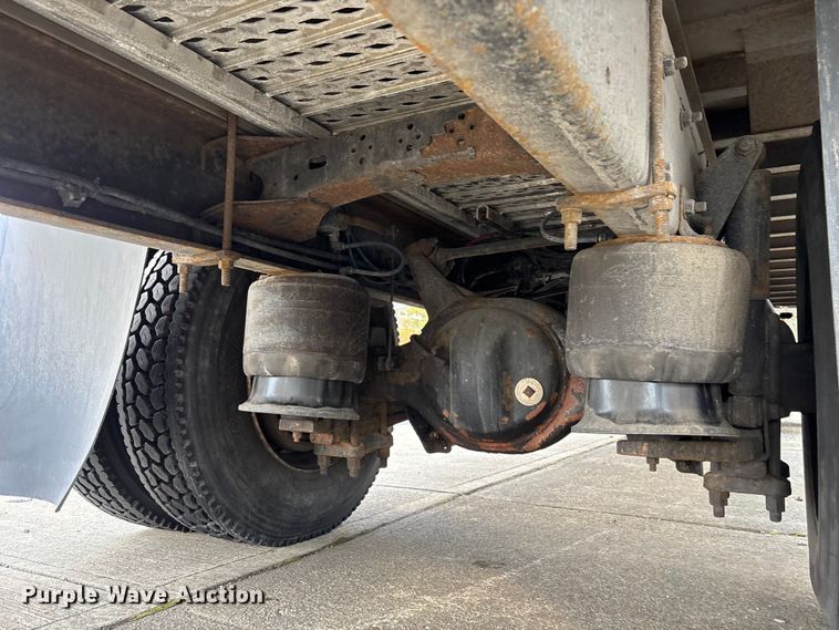 image for item EM5051 2016 Freightliner Business Class M2 refrigerated truck