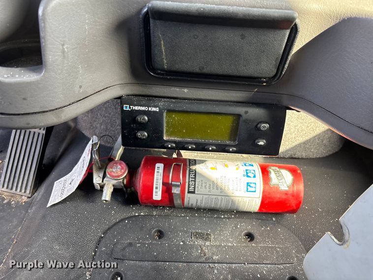 image for item EM5051 2016 Freightliner Business Class M2 refrigerated truck