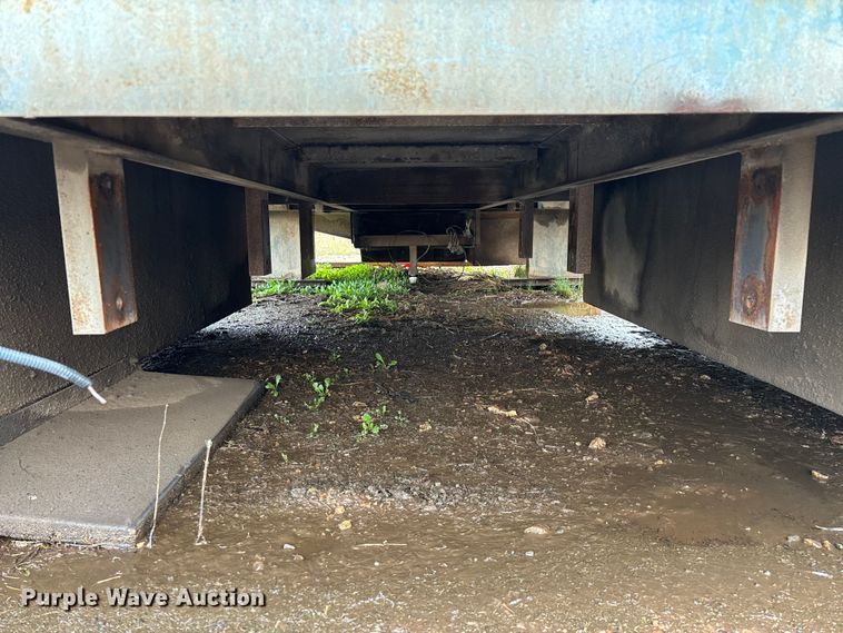 image for item EO4016 Dakota Bodies, Inc. 144-LB utility / service bed