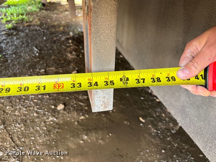 image for item EO4016 Dakota Bodies, Inc. 144-LB utility / service bed