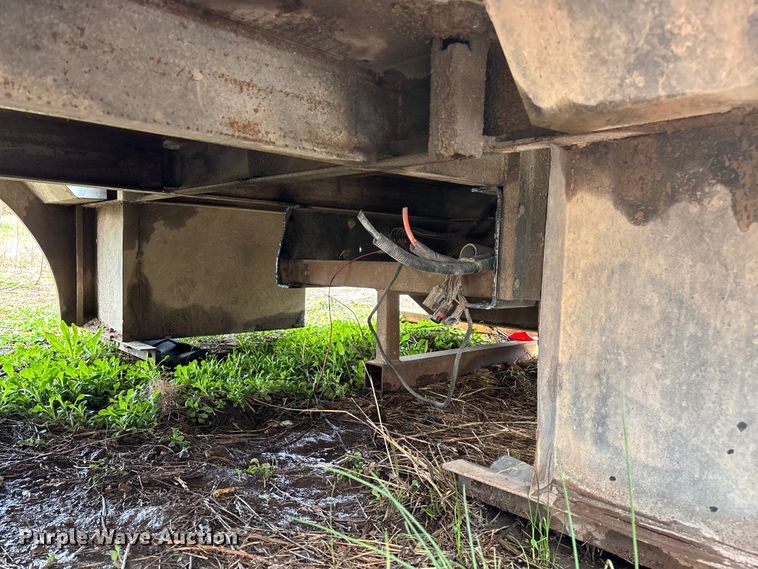 image for item EO4016 Dakota Bodies, Inc. 144-LB utility / service bed