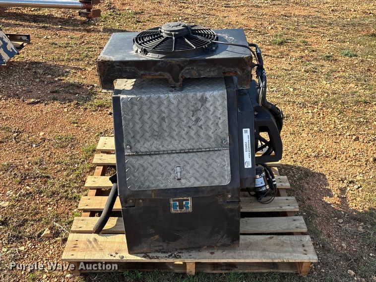 image for item EO4051 Thermo King auxiliary power unit