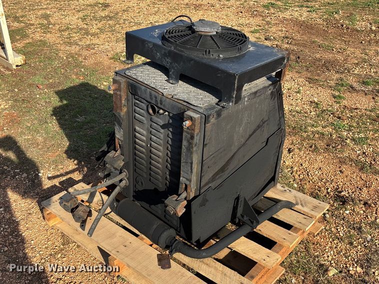 image for item EO4051 Thermo King auxiliary power unit