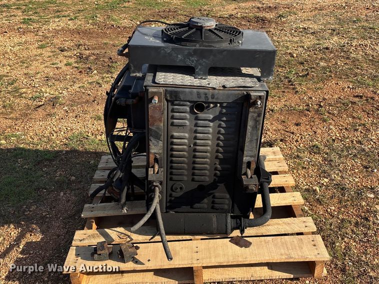 image for item EO4051 Thermo King auxiliary power unit