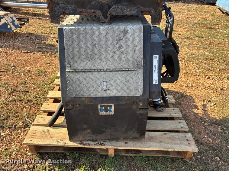 image for item EO4051 Thermo King auxiliary power unit