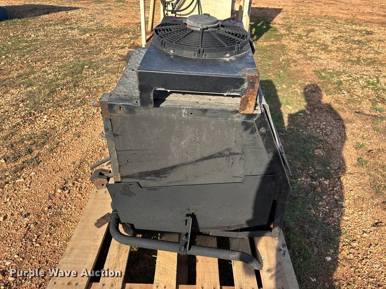 image for item EO4051 Thermo King auxiliary power unit