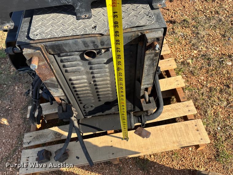 image for item EO4051 Thermo King auxiliary power unit