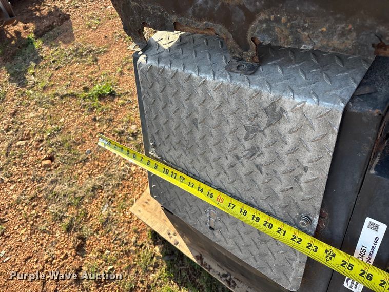 image for item EO4051 Thermo King auxiliary power unit