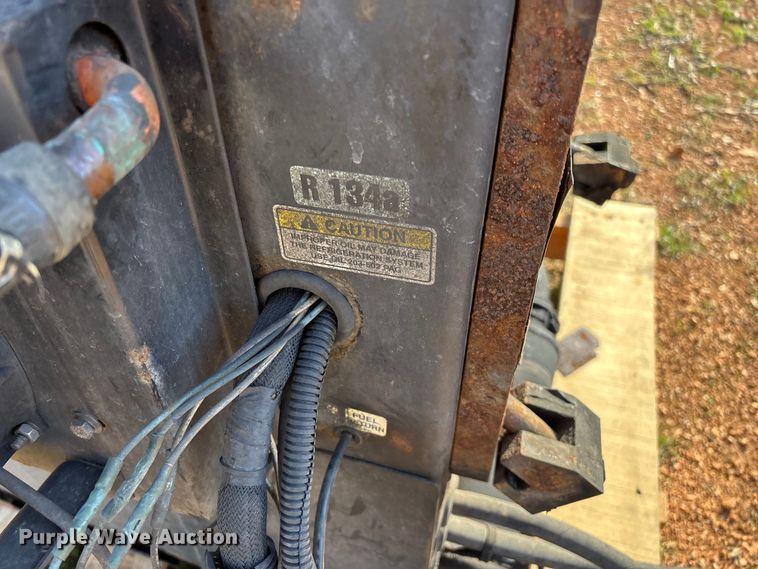 image for item EO4051 Thermo King auxiliary power unit