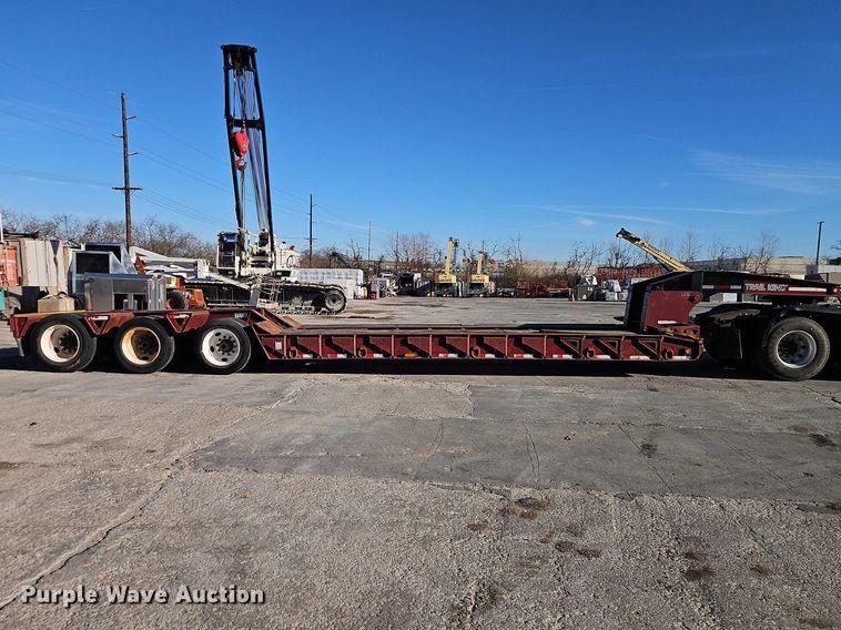image for item EO7147 1992 Trail King Industries TK80HDG-443 lowboy equipment trailer