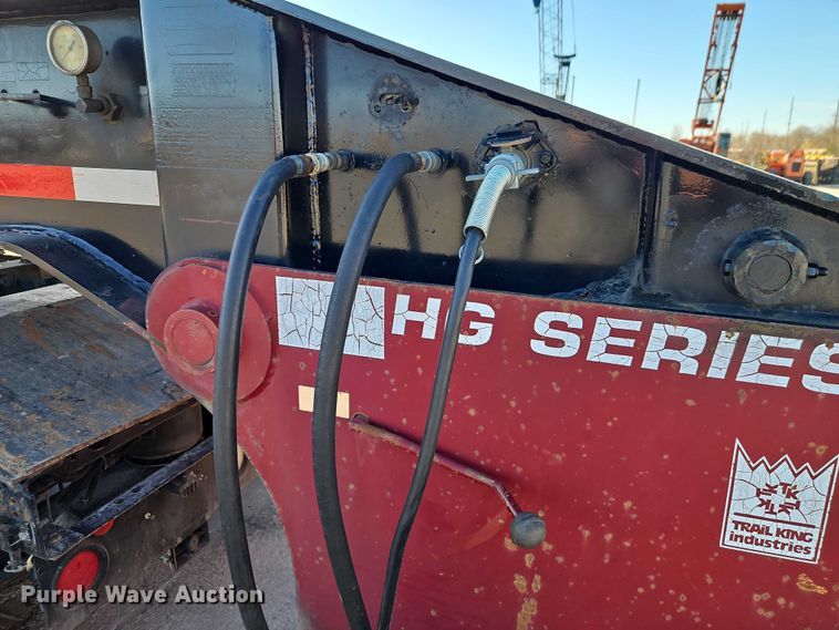 image for item EO7147 1992 Trail King Industries TK80HDG-443 lowboy equipment trailer