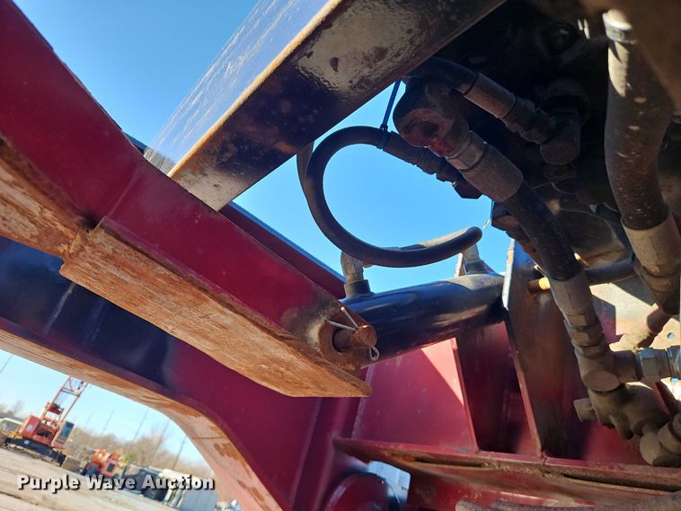 image for item EO7147 1992 Trail King Industries TK80HDG-443 lowboy equipment trailer