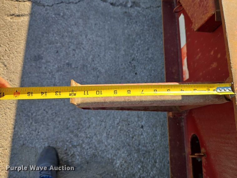 image for item EO7147 1992 Trail King Industries TK80HDG-443 lowboy equipment trailer