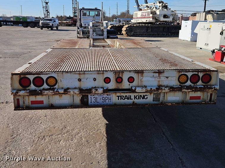 image for item EO7148 2008 Trail King Industries TK70DGHT-502 hydraulic tail lowboy equipment trailer