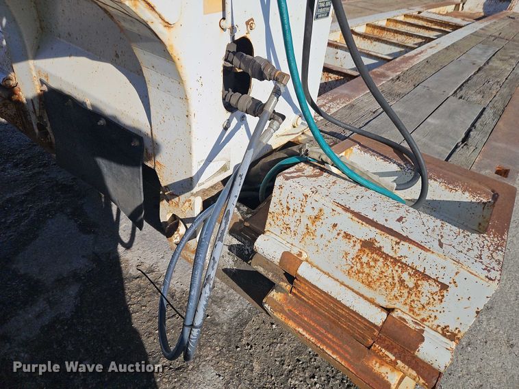 image for item EO7148 2008 Trail King Industries TK70DGHT-502 hydraulic tail lowboy equipment trailer