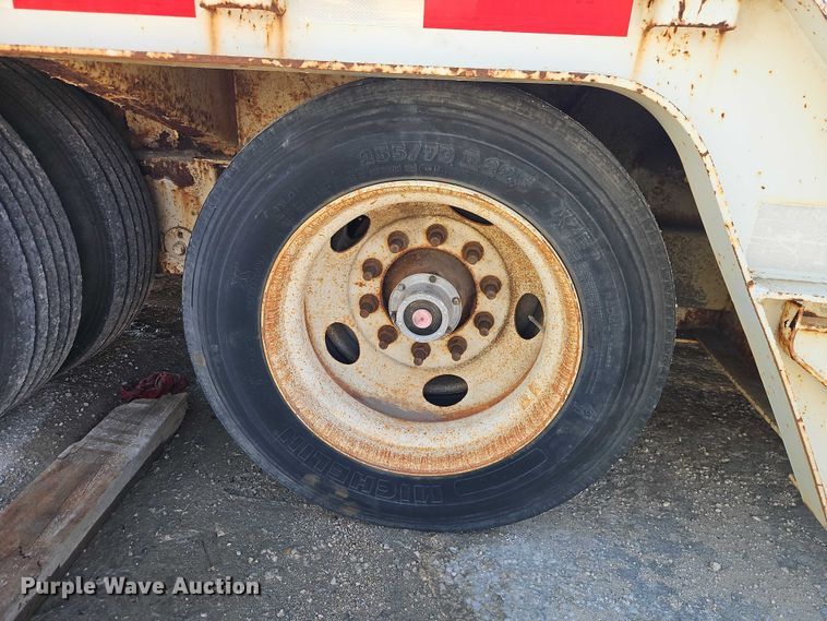 image for item EO7148 2008 Trail King Industries TK70DGHT-502 hydraulic tail lowboy equipment trailer