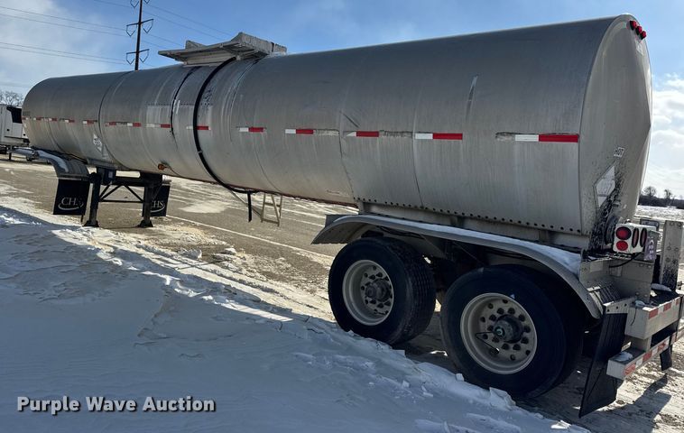 image for item ER0394 1998 Polar asphalt trailer