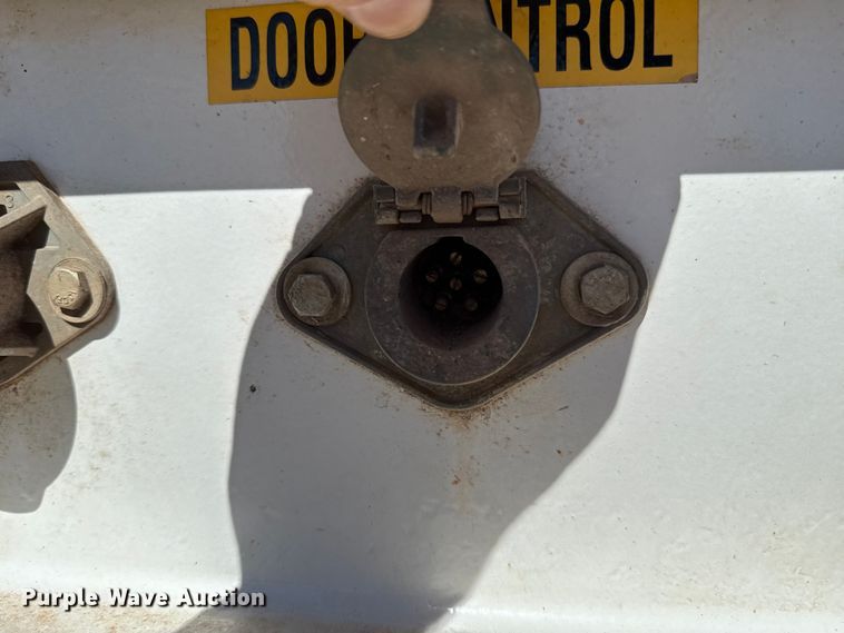 image for item ES5827 2021 Manac 4B240A200 bottom dump trailer