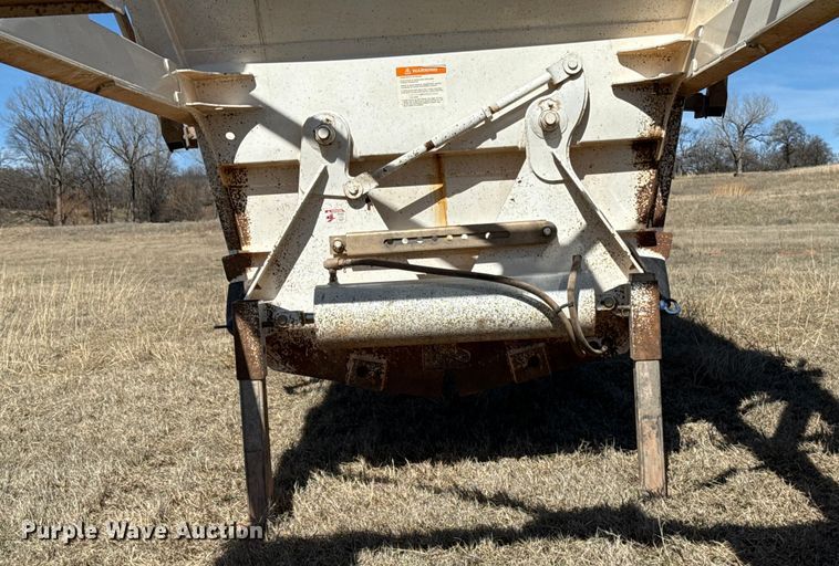 image for item ES5827 2021 Manac 4B240A200 bottom dump trailer