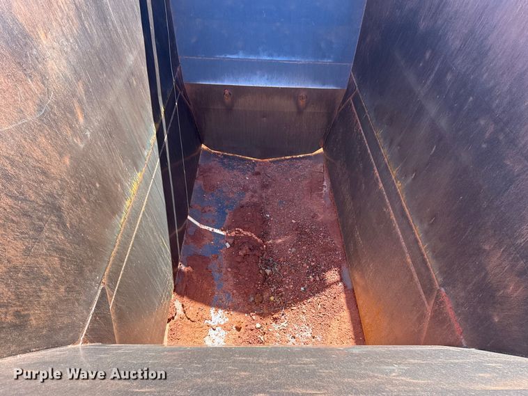 image for item ES5827 2021 Manac 4B240A200 bottom dump trailer