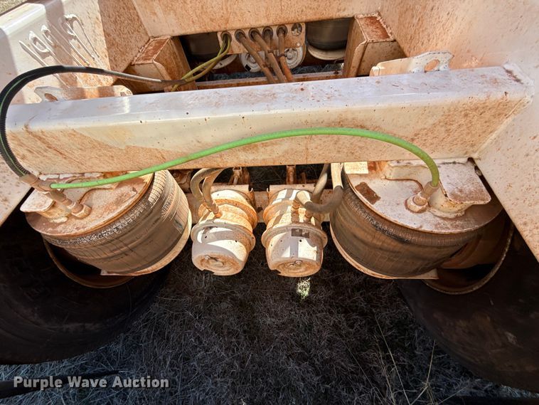 image for item ES5827 2021 Manac 4B240A200 bottom dump trailer