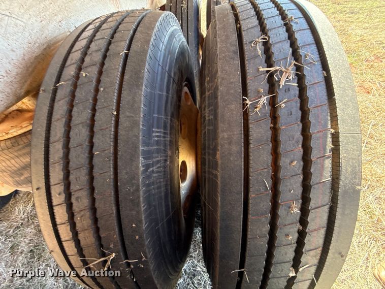 image for item ES5827 2021 Manac 4B240A200 bottom dump trailer