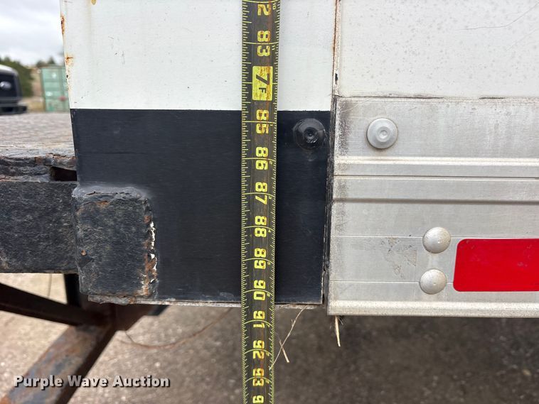 image for item ES8636 2016 Ford F650 box truck