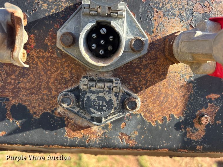 image for item ES8662 1992 Fruehauf PBA-12W-45N flatbed trailer