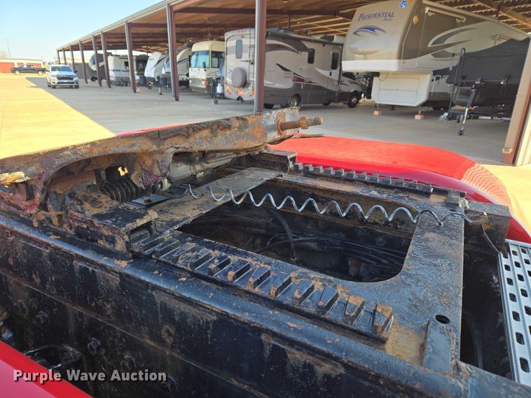 image for item ET1435 2005 Peterbilt 379 semi truck