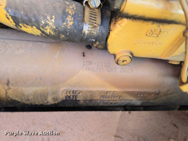 image for item ET1435 2005 Peterbilt 379 semi truck