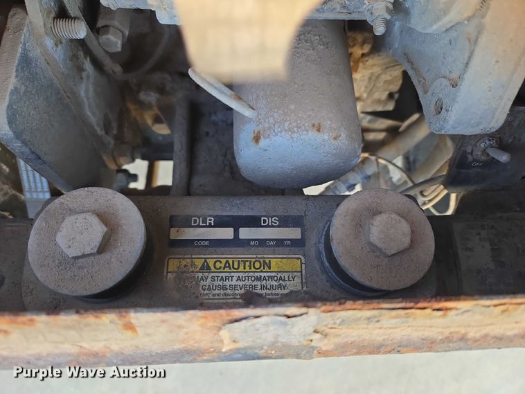 image for item ET1436 2008 Peterbilt 389 semi truck