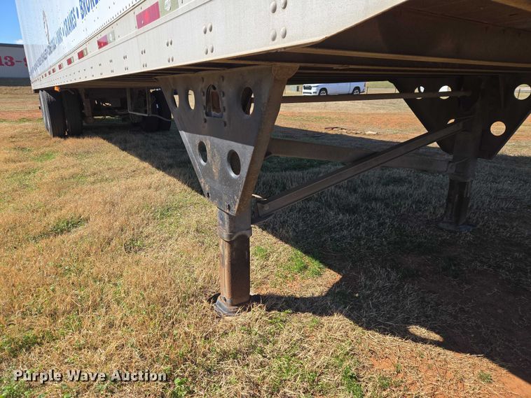 image for item ET1442 2011 Utility Trailer MFG CO. dry van trailer