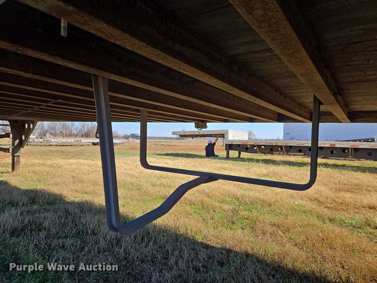 image for item ET1442 2011 Utility Trailer MFG CO. dry van trailer