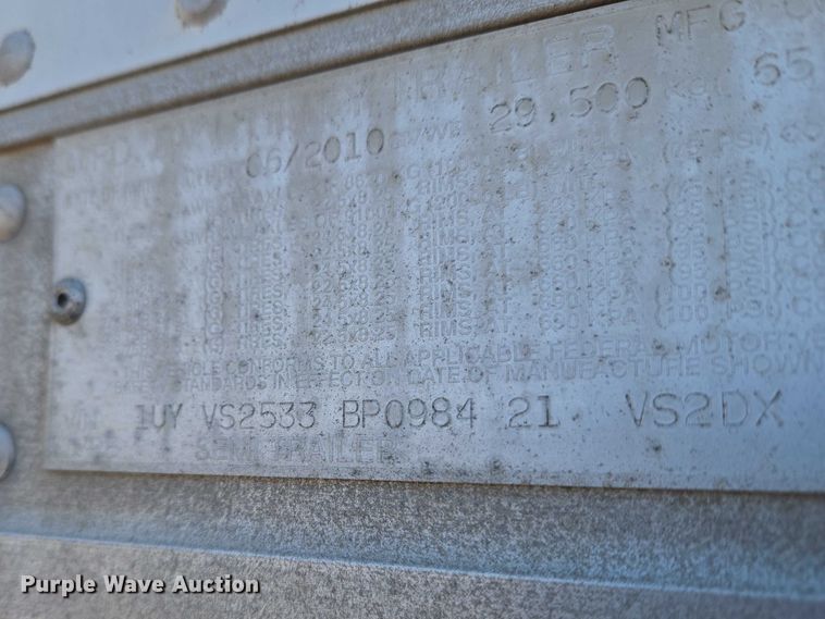 image for item ET1442 2011 Utility Trailer MFG CO. dry van trailer