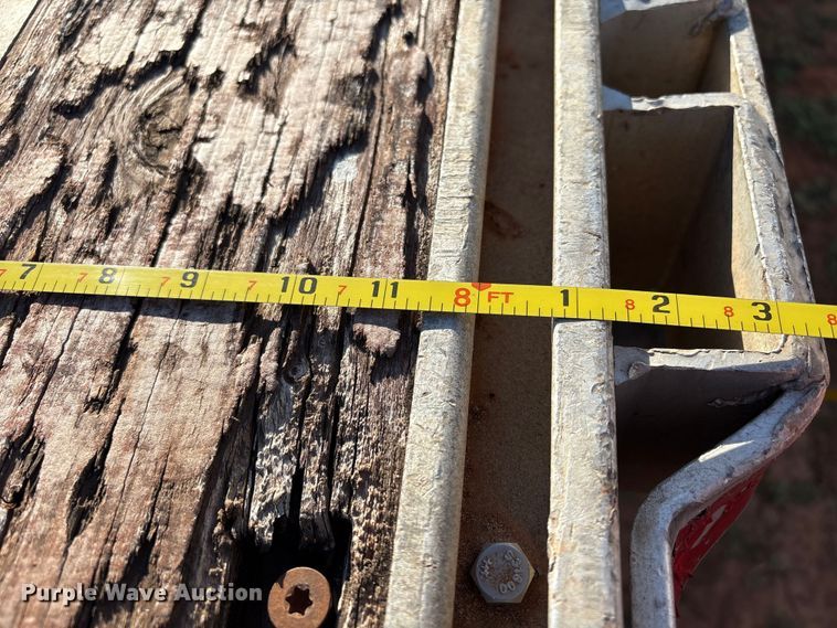 image for item ET1446 2002 Reitnouer flatbed trailer