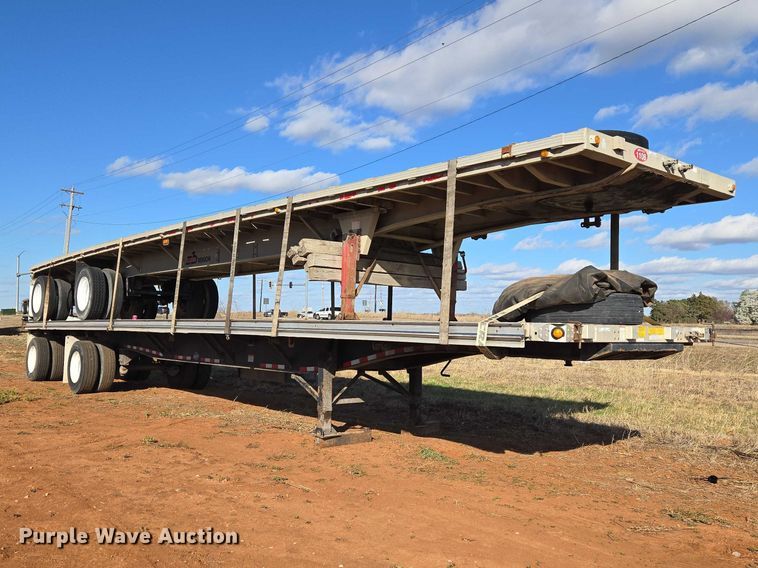 image for item ET1447 2013 Utility Trailer flatbed trailer