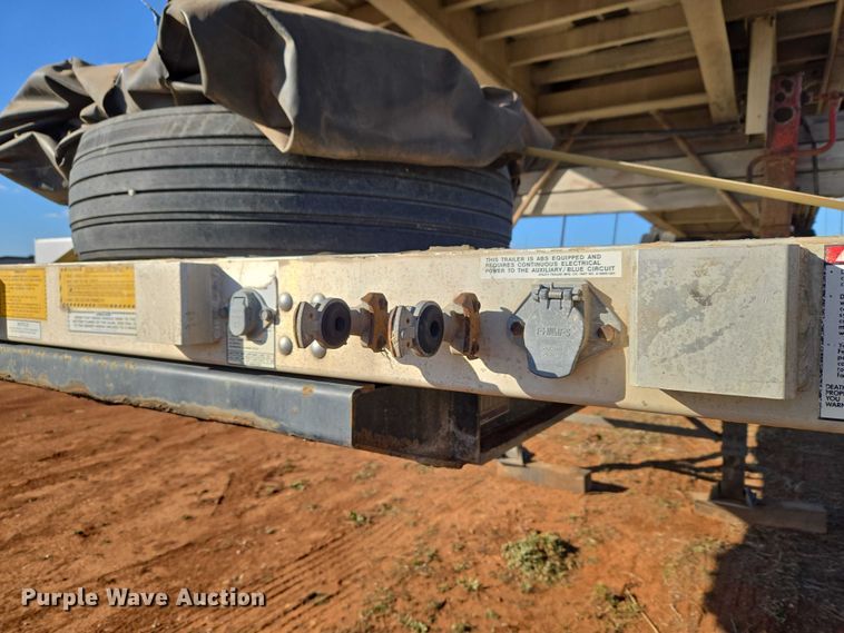 image for item ET1447 2013 Utility Trailer flatbed trailer